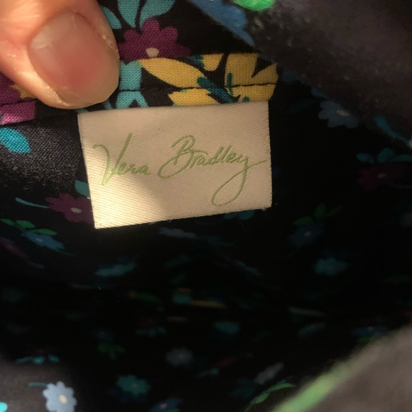 Vera Bradley crossbody mailbag beautiful bright colors no fading like new - Picture 8 of 8